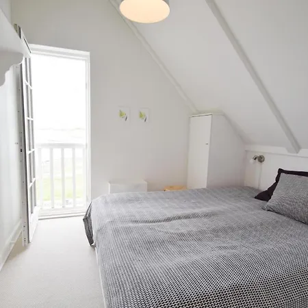 Nice In W/ Sauna And 3 Bedrooms Apartment *