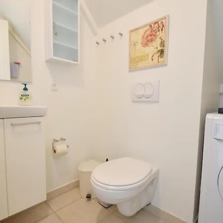 Daire Nice In W/ Sauna And 3 Bedrooms *